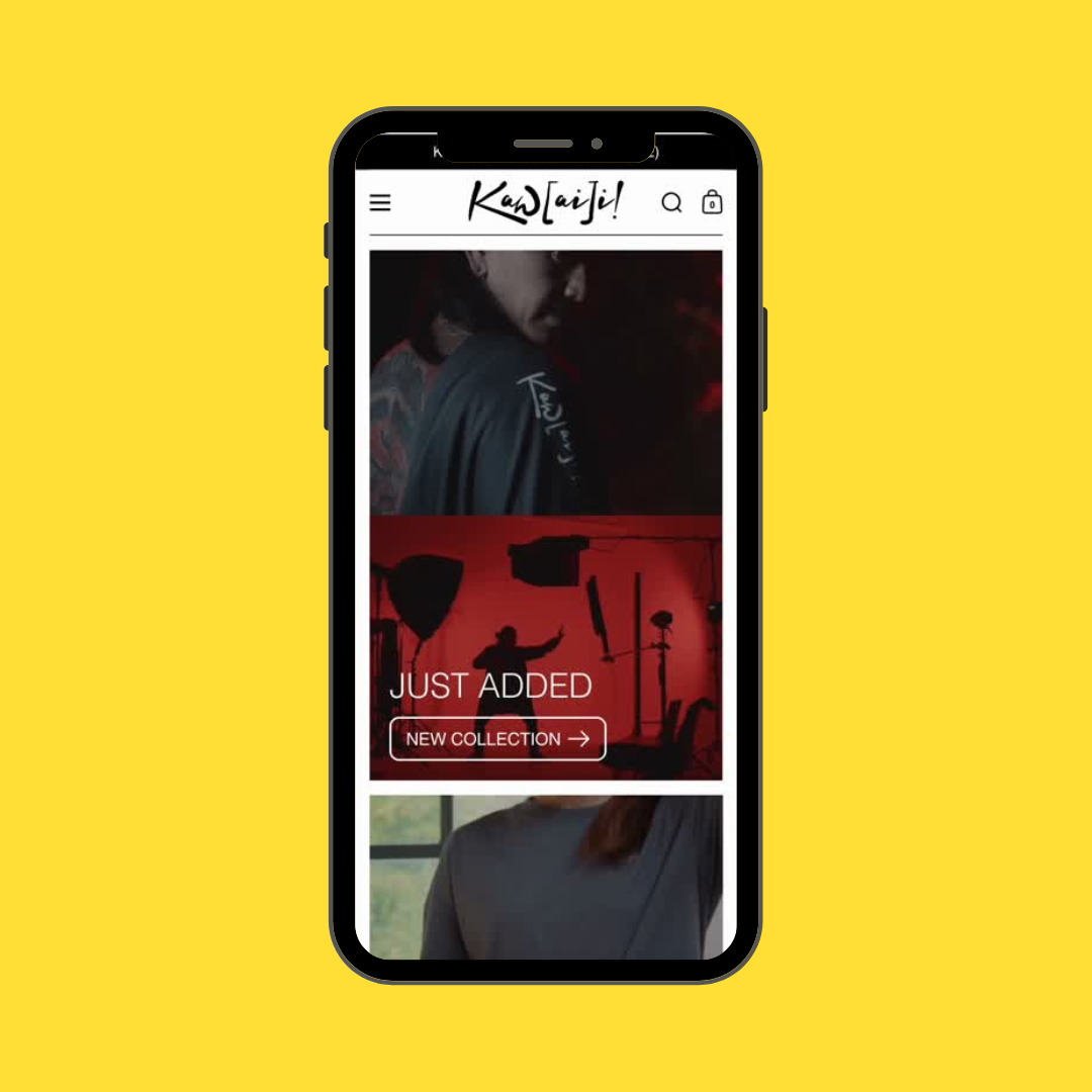 Das Mockup zeigt, dass die Hero Section der Startseite durch den Einsatz von Video-Content besonders dynamisch wirkt und die Aufmerksamkeit sofort auf sich zieht.
